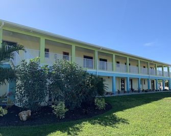 Off the Charts Inn & Out Island Resort - Saint James City - Bygning