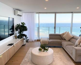 Hi Surf Beachfront Resort Apartments - Surfers Paradise - Σαλόνι