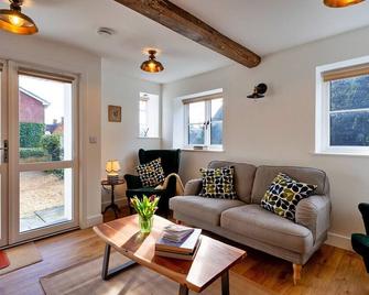 Finest Retreats - Chilton Cottage - Hungerford - Huiskamer