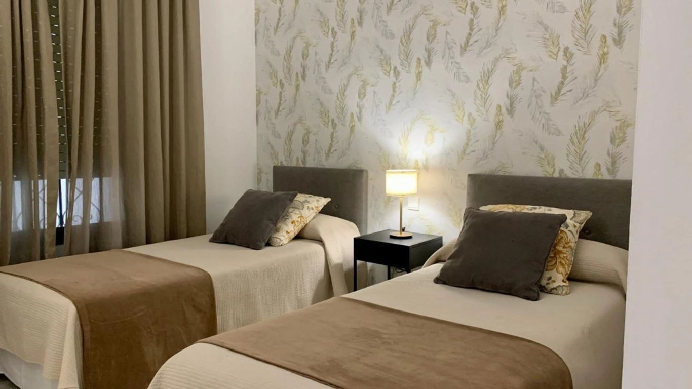 Benabola Hotel & Suites