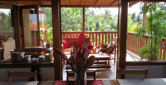Sweet Guest House - Santo Tomé - Sala de estar