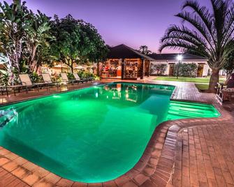 The George Hotel - Manzini - Pool