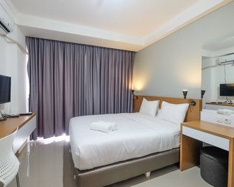 Warm And Relax Studio At Signature Park Grande Apartment - Jakarta - Sovrum