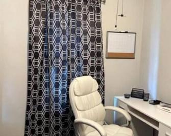 Cozy home away from home. Located in Steubenville. - Steubenville