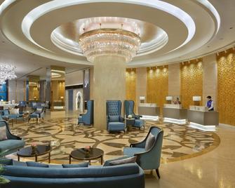 Taj Skyline Ahmedabad - אחמדאבאד - לובי