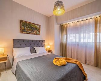 Napoleon Olive Home 2bd 1ba - Mália - Habitación