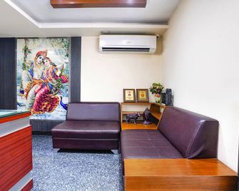 Fabhotel Prestige - Nr Maapusa Bus Stop - Mapusa - Huiskamer