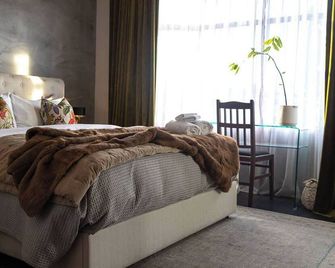 Drifting Sands Beachfront Retreat - Hokitika