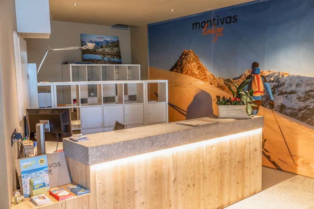 Montivas Lodge - ליביניו - דלפק קבלה