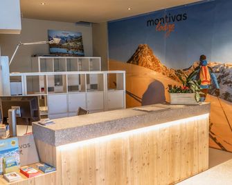 Montivas Lodge - ליביניו - דלפק קבלה