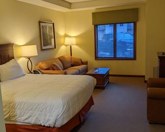 Deluxe Room at the Tamarack Resort (X08) - Ellicottville - Bedroom