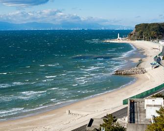 Hiyoshien - Minamichita - Beach