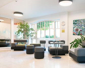 myNext - Riverside Hotel Salzburg - Salzburg - Resepsjon