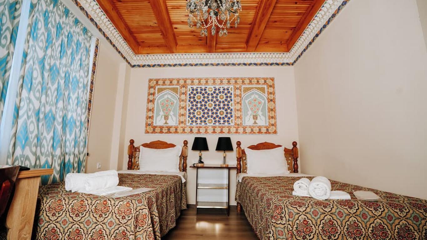 B-House Boutique with Terrace