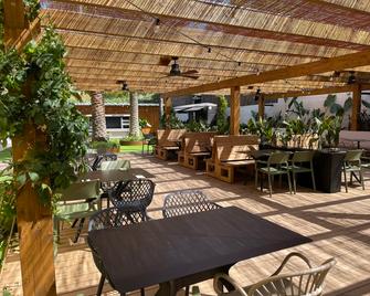 هوتل جيمي 1 - سالو