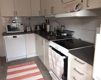 Close to the Beach! - Karlskrona - Kitchen