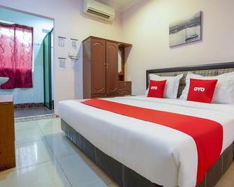 OYO 89782 Ranau City Inn - Ranau - Quarto