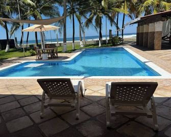 Beach Front House Costa Azul - Sonsonate - Piscine
