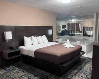 Falls Lodge and Suites - Niagara Falls - Habitación
