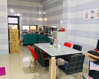 سانلي بي آند بي - Jinhu Township