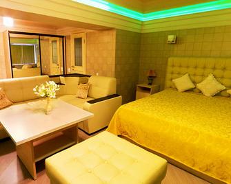 Hotel Rai - Oremburgo - Habitación