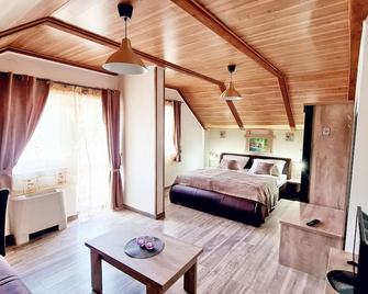 Sedra Holiday Resort-Adults Only-Bed & Breakfast - Irinovac - Habitación