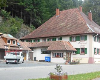 Haus Barnabas im Engel, Gasthaus Engel - Aitern - Building
