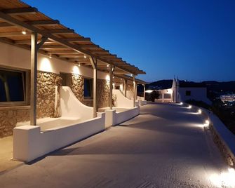 Mykonos Azure - Psarrou