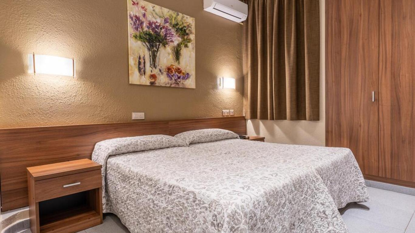 Pension Iznajar Barcelona