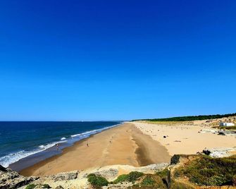 레스칼 드 아미랄 - 생트 - 해변