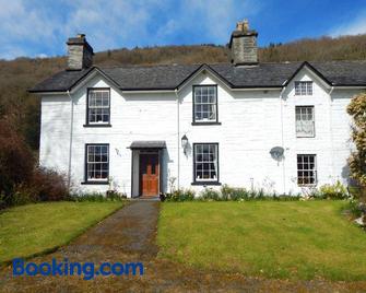 Gogarth hall Farm holidays - Pennal - Edificio