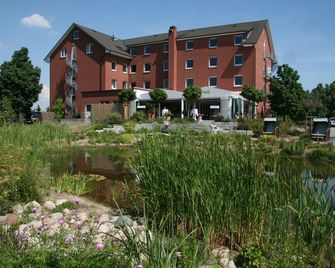 Hotel & Restaurant Fricke - Lehrte - Edificio