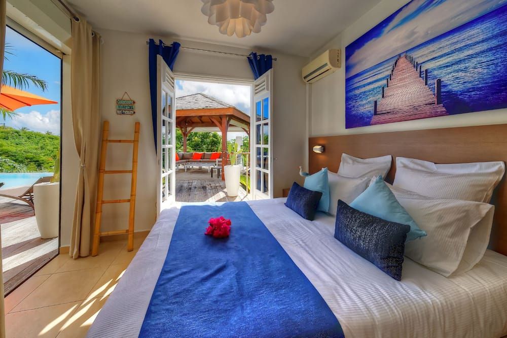 Villa Kouleur Kafé with sea view and infinity pool - Sainte-Anne - Bedroom