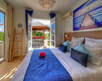 Villa Kouleur Kafé with sea view and infinity pool - Sainte-Anne - Yatak Odası