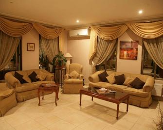 Salome Hotel - Madaba - Huiskamer