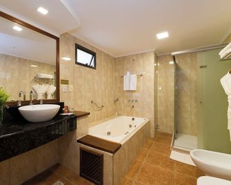 Hotel Saint George - Puerto Iguazú - Bathroom
