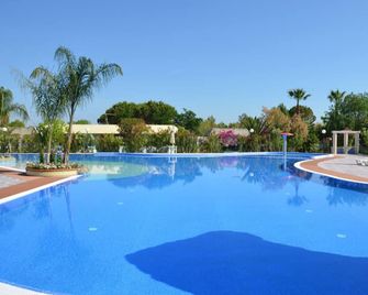 Alessidamo Club Metaponto - Metaponto - Piscina