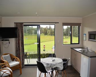 Waitomo Top 10 Holiday Park - Waitomo - Їдальня