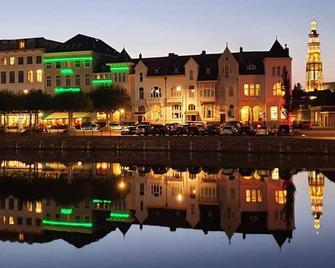 Hotel De Nieuwe Doelen - Middelburg - Gebäude