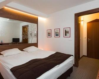 Hotel Meridian - Poznan - Bedroom