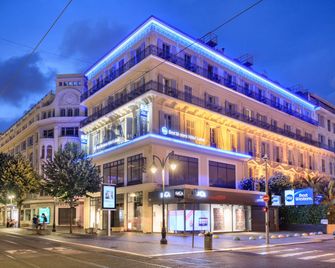 بست ويست لاكمي نايس - نيس - مبنى