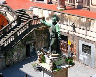 B&B Domus Gemi - Naples