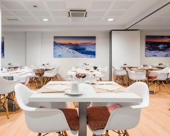 Exe Princep - לס אסקלדס - מסעדה