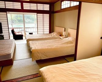 Ryokan Tsutsui - Onomichi - Chambre