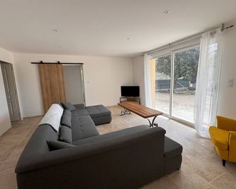 Gîte rdc Villa - Village Provençal - Proche Uzès - La Bastide-d’Engras - Sala de estar