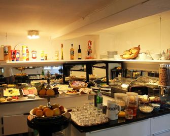 Hotel Nüller Hof - Wuppertal - Buffet