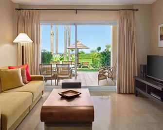 Wyndham Grand Costa del Sol - Mijas - Wohnzimmer