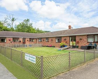 Little Bullocks Farm - Bishop's Stortford - Building