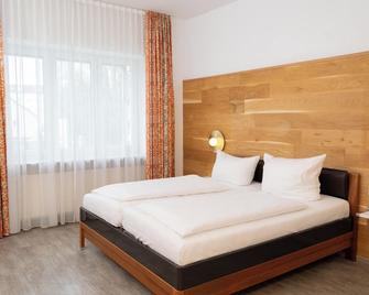 Donauhotel Ingolstadt - Ingolstadt - Schlafzimmer