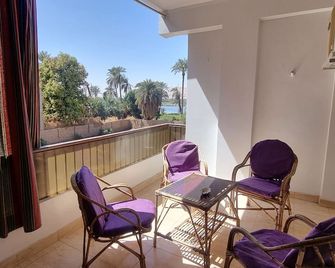 Abo Hisham Nile Flat - Luxor - Building